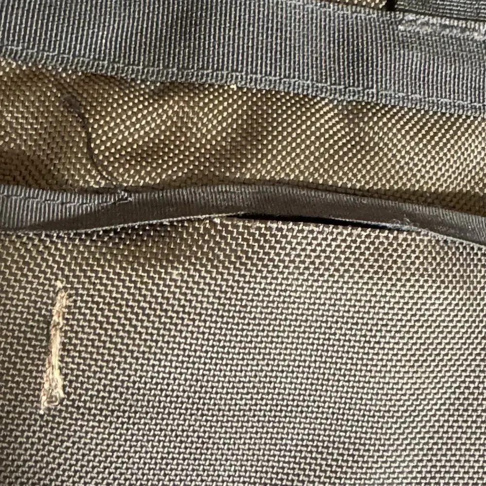 Vintage Patagonia Vertical Mass Crossbody Sling Bag Gray Travel Laptop Messenger